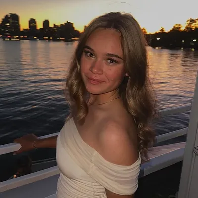 Sarah profile