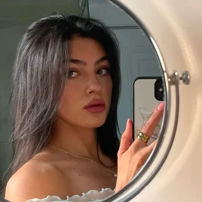 Sarah Luxenberg profile