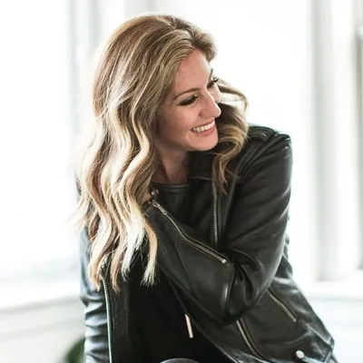 Sarah Mae profile