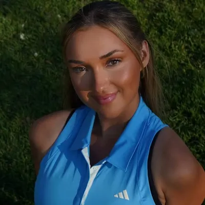 Sara Michelle Winter profile