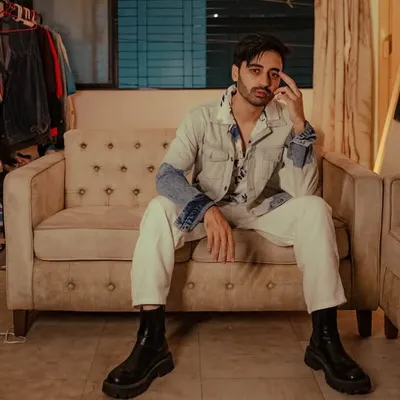 Saransh Chaturvedi profile