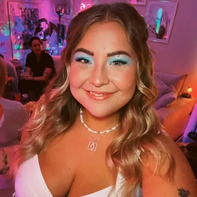 Sara 'Songbird' Linderholm profile