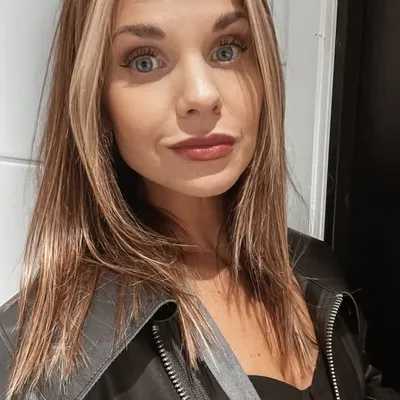 Sara Thorné profile