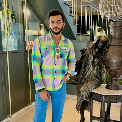 Tushaar Sawhney profile