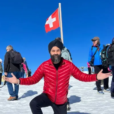 Jasjeet Babbu Singh Sawhney profile