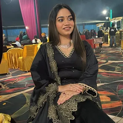 sardarni upto date™️ profile