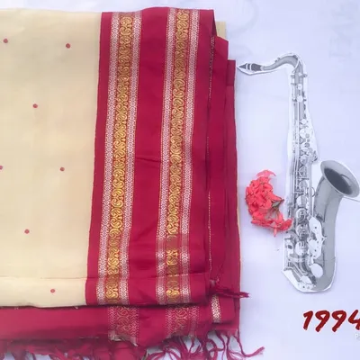 Saree Says profile