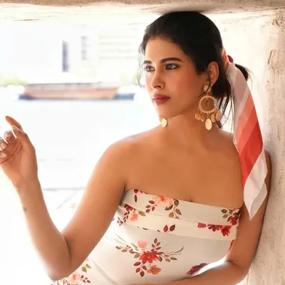 Sarika profile