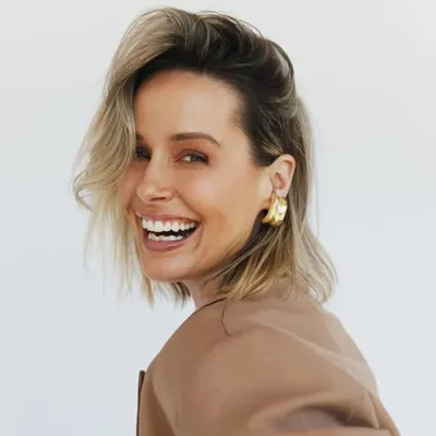 SARITA | Style, Food & Life 40+ profile
