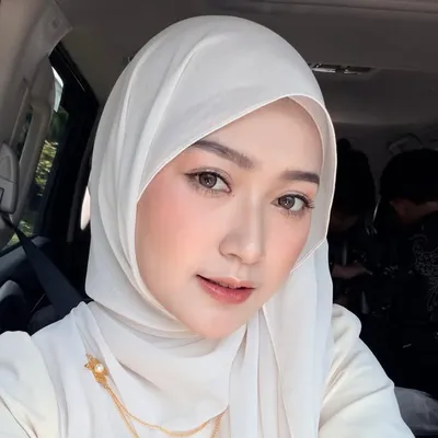 Sari Endah Pratiwi profile