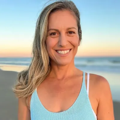 Sarka Kocicka Yoga profile
