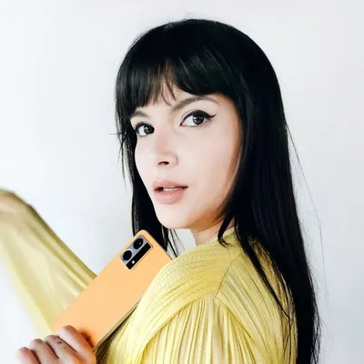 Sara Cobo profile