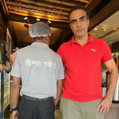 Dheeraj k Sarna profile