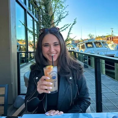 Sarah Weinfeld profile