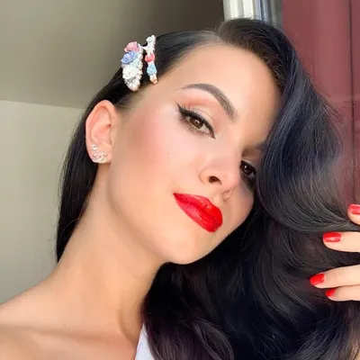 Sasha | Makeup artist & Hair stylist | Paris profile