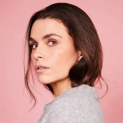 SASHA PALLARI profile
