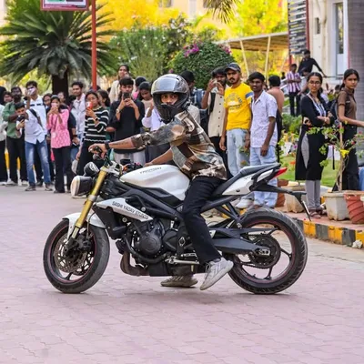 SASHI YADAV STUNTS ๐ฎ๐ณ profile