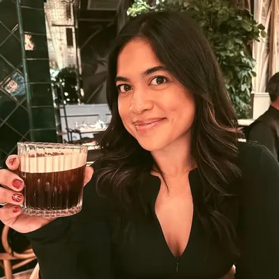 STEPH | MOM & STYLE CONTENT CREATOR profile