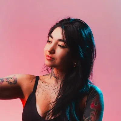 Nicol ❀ Tatuajes linea fina profile