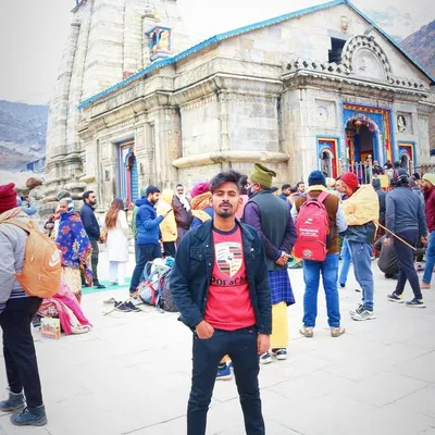 Satish Singh profile