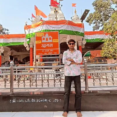 Satish Yadav profile