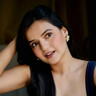 Saumya Uniyal profile