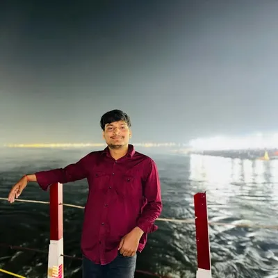 Saurabh Singh🤍 profile