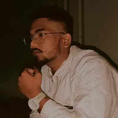 बड़े 😘 profile