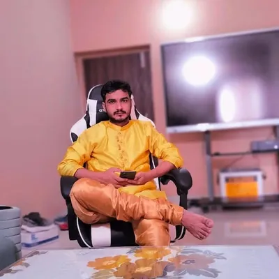 Saurya Praveen profile