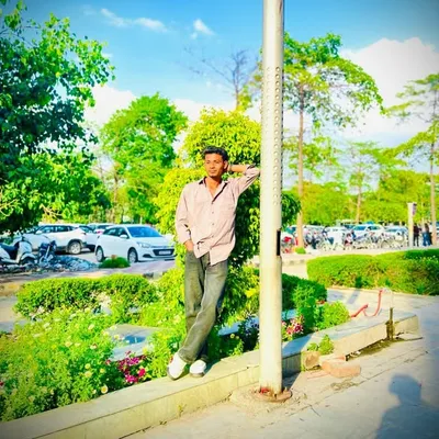 Ansari Savej profile