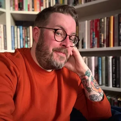 Simon Savidge profile