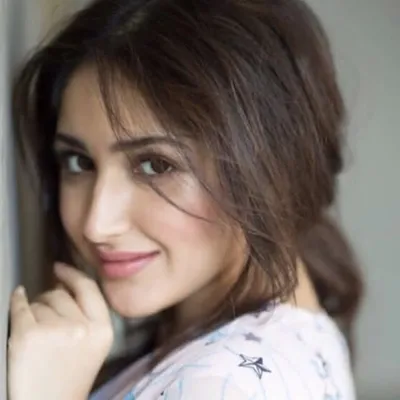 sayyeshaa saigal fanclub 🥀 profile