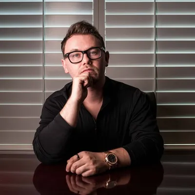 Steven Hooley profile