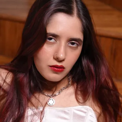 Maanuni Desai profile