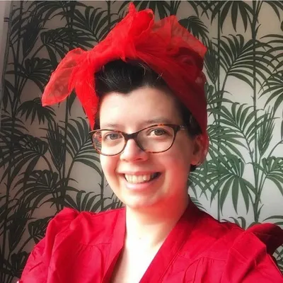 Annie | Illustrator | Designer profile
