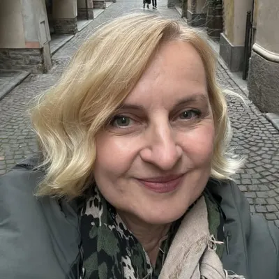 Charis | Schönste Zeit profile