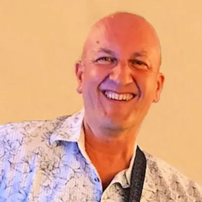 Dave Bradley profile