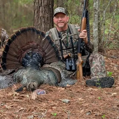 Hunt Quest-Scott Ellis profile