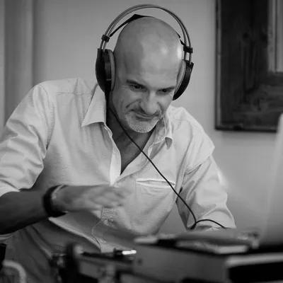 DJ Scott-E | DJ/Producer/Playlister profile