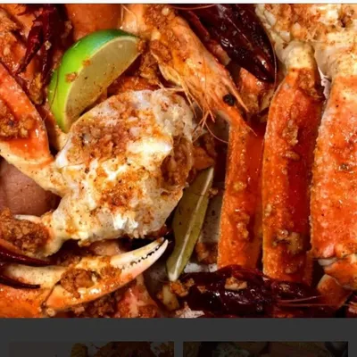 SeafoodJunkie ๐ซ๐๐
profile