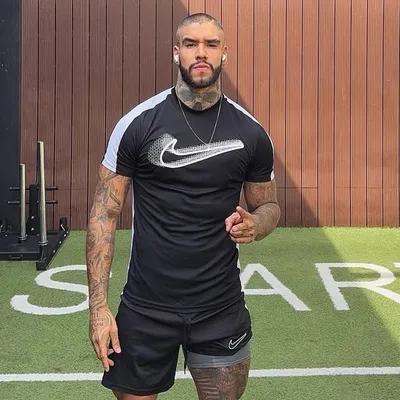 Sebastian Paredes profile