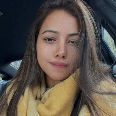 Seema Bhatt profile