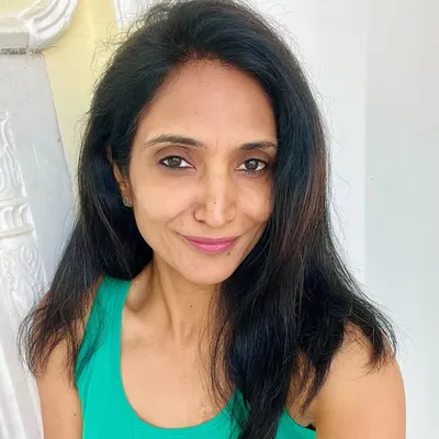 Dr. Seema Yadav l Health & Performance Coach profile
