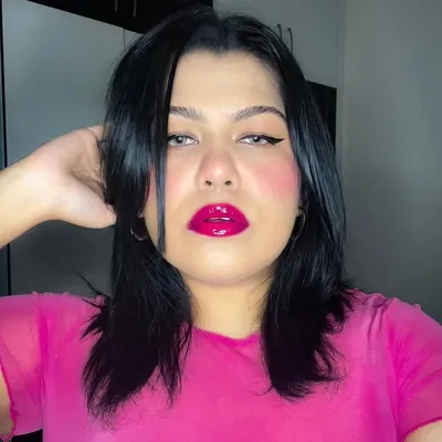 SEERATH SHEIK | MAKE-UP ARTIST profile
