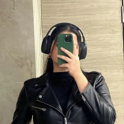 Seerat kaur profile