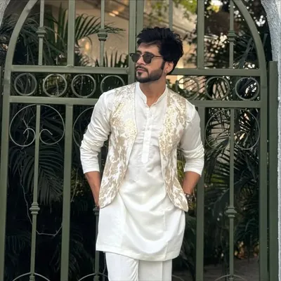 Seharaan Kalra profile