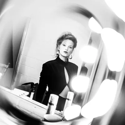 selahsueOFFICIAL profile