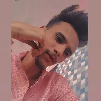 Selfie boy_0 profile