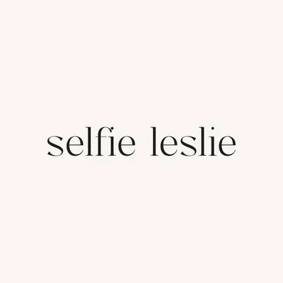 Selfie Leslie profile