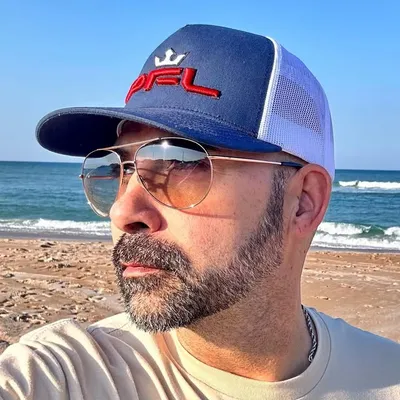 Louis Grasse profile